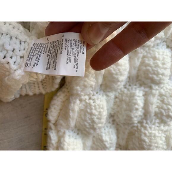 FEMME BY DESIGN White Mock Neck Bubble Sleeve Knit Sweater NEW Nordstrom S - Picture 7 of 8